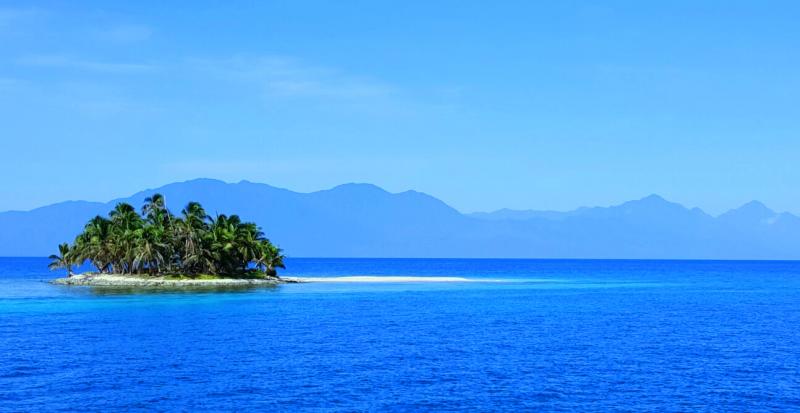 Cayo Paloma Cayos Cochinos Bay Islands Honduras